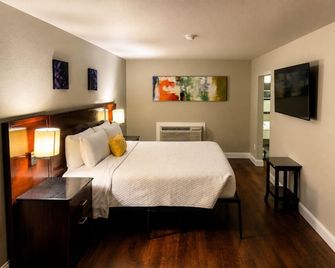 Stratus Suites Boutique Hotel - קילין