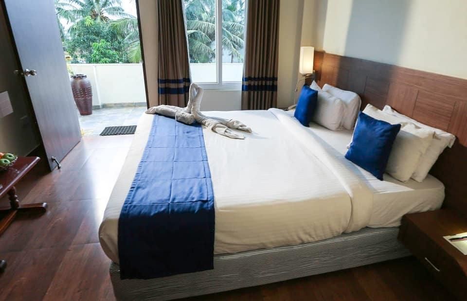 Sai Priya Beach Resort - ויסאקאפאטנם - חדר שינה