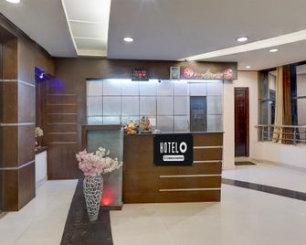 Hotel O Awas Vikas Near Bus Stand - Rudrapur - Front desk