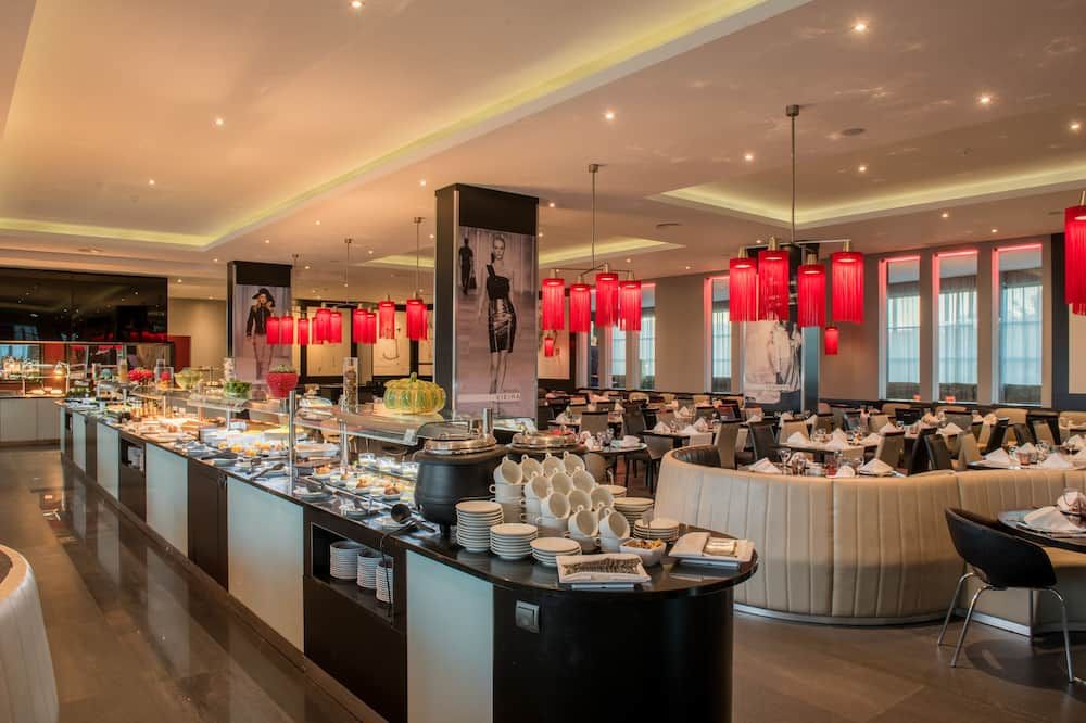 فيلا جيل لاجوس ريزورت هوتل - لاغوس (البرتغال) - مطعم