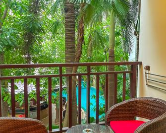 Quality Beach Resorts and Spa Patong - Patong - Balcony