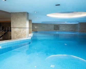 Konak Park Otel Yomra - Trapisonda - Piscina