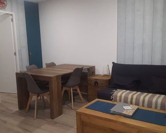 Nice apartment T1 bis 2 stars 5 to 7 people - Saint-Lary-Soulan - Essbereich