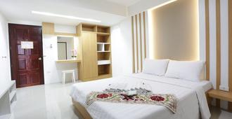 Beerapan Hotel - Bangkok - Bedroom