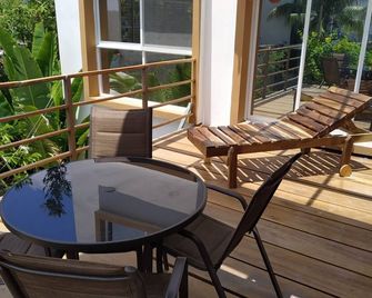 Palmas De Chahue 7 (1,100 Sf) - La Crucecita - Balcony