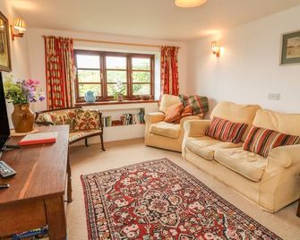 Tom's House - Ilfracombe - Living room