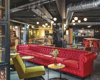 Eklo Marne La Vallee - Serris - Bar