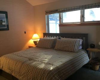 Great King Bed studio, close to lifts, spa, indoor pool and great restaurants! - Killington - Soveværelse