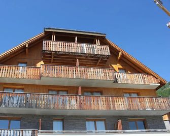 Chalets de Praroustan by Actisource - Pra-loup