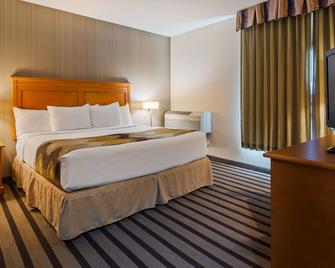 Best Western King George Inn & Suites - Surrey - Bedroom