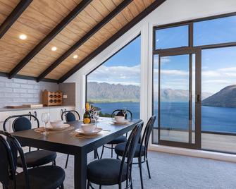 Modern, Plush & Picturesque - Brand New Townhouse - Distretto di Queenstown - Sala pranzo
