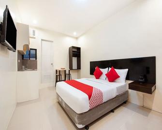 RedDoorz at V-Cat Apartelle Sampaloc Manila - Manila - Bedroom