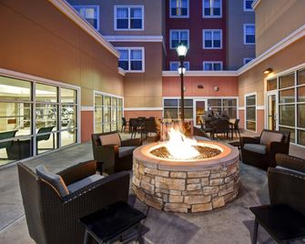 Residence Inn by Marriott Stillwater - Stillwater - Patio