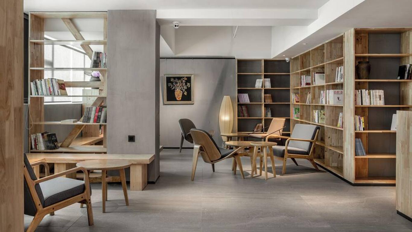 Shuge Art Hotel