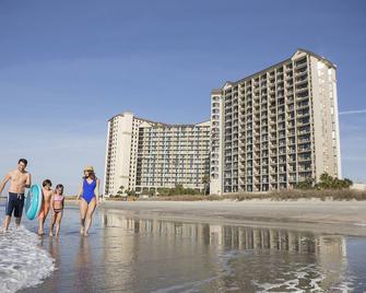 Oceanfront Suite w/Amazing View + Official On-Site Rental Privileges - North Myrtle Beach - Beach