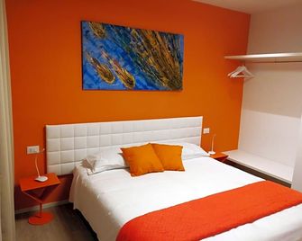 Suite Color Verona - Verona - Bedroom