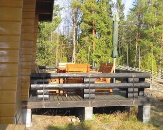 3 bedroom amazing home in Grisslehamn - Grisslehamn - Balcón