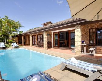 Marlin Lodge St Lucia - Saint Lucia - Pool