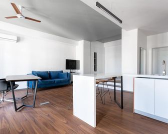 Boulevard 114 - Tashkent - Living room