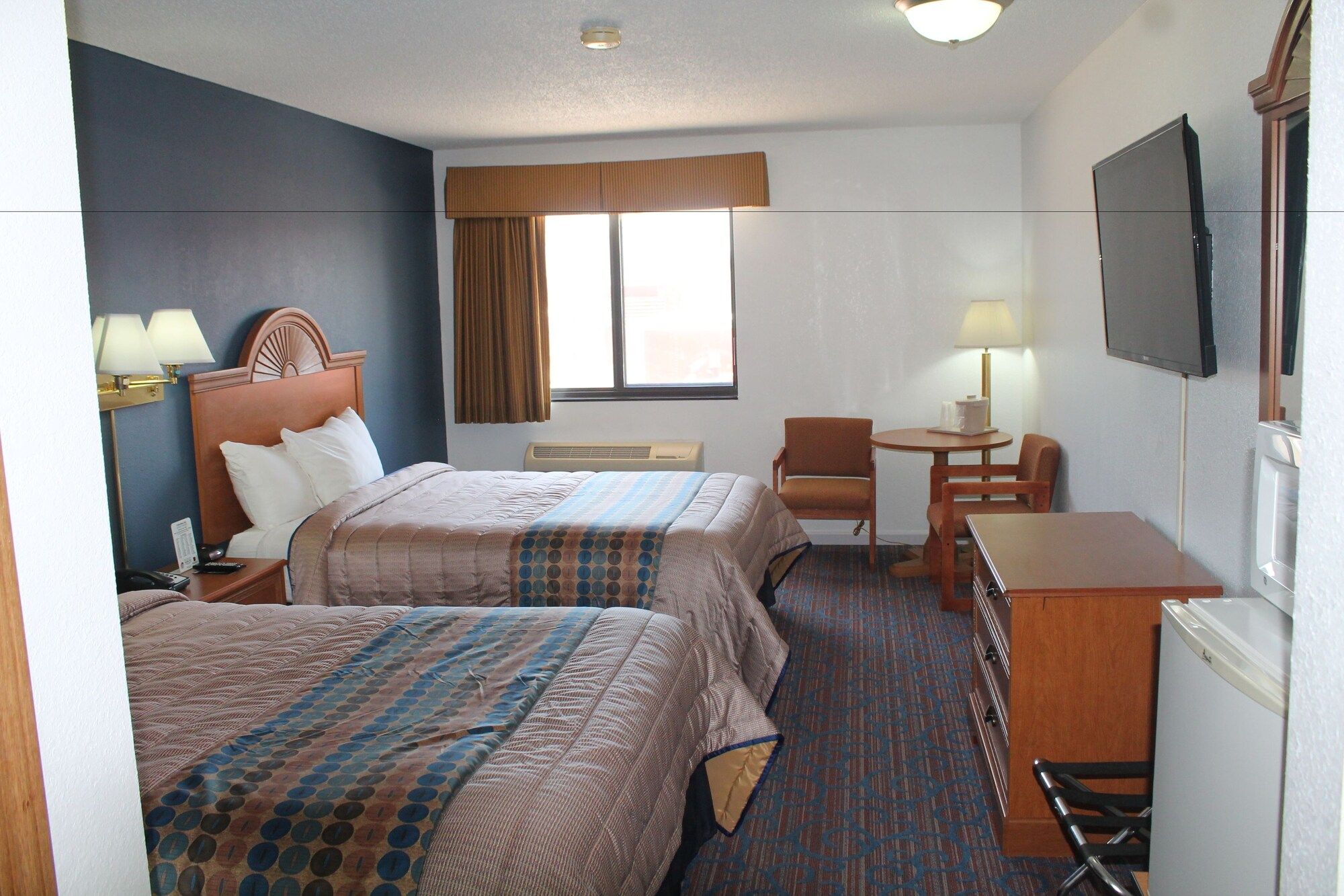Columbus Inn - Columbus - Schlafzimmer