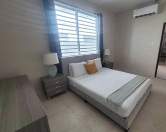 2019 Cacique by Stay with Bear - San Juan - Habitación
