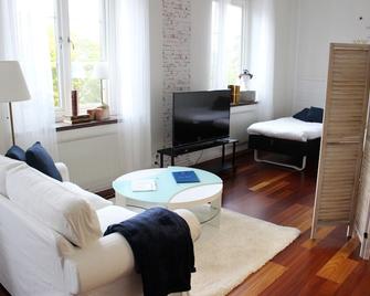 Hotel New Bed - Oskarshamn - Living room