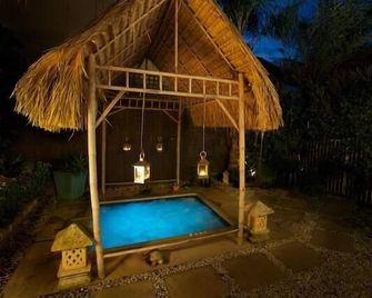 Plantation House - Rye - Piscina