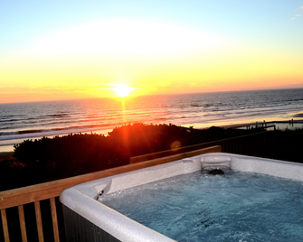 Starfish Manor Oceanfront Hotel - Lincoln City - Pemandangan luar
