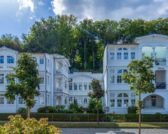 Ferienwohnung 4 Villa Eden - Binz - Budynek