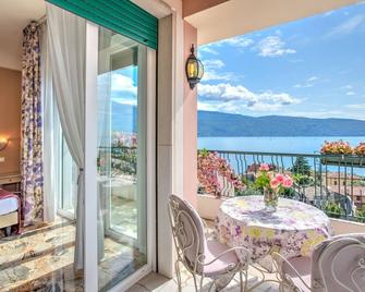 Hotel Villa Europa - Gargnano - Balcon