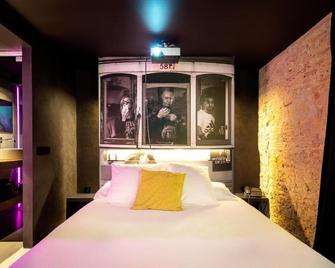 Zrooms&Suites Hostel Boutique - Zaragoza - Habitación