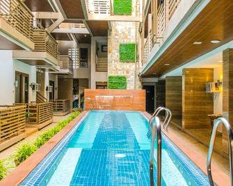 The Piccolo Hotel Of Boracay - Boracay - Pool