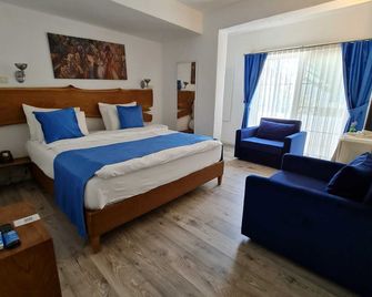 Rebetiko Hotel - Alacati - Ložnice