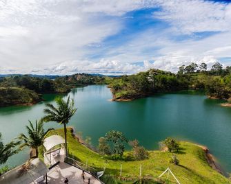 Hotel Verony Guatape - Guatapé
