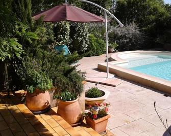 Michèle et Didier Lin - Aigues-Mortes