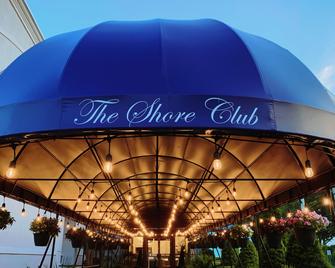 The Shore Club - Spring Lake Heights - Building