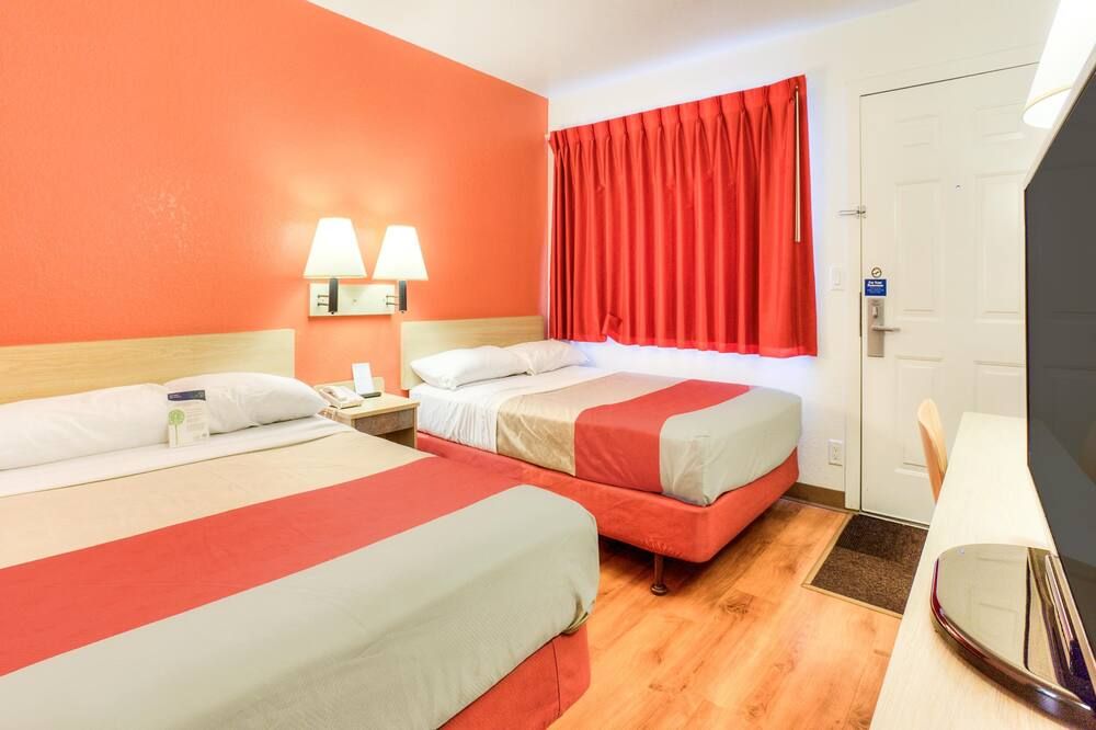 Motel 6-Tigard, Or - Portland South - Lake Oswego - טיגארד - חדר שינה