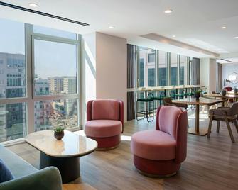 Renaissance New York Flushing Hotel at Tangram - קווינס - טרקלין