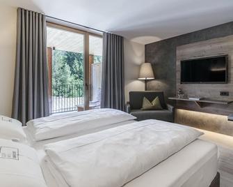 Hotel Christof - Welsberg-Taisten - Bedroom