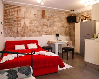 Apartments Nikolla - Split - Ložnice