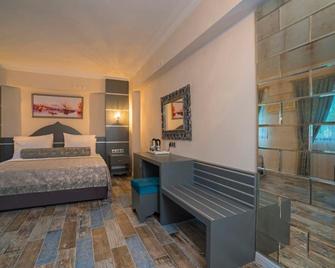 Otto Palace Boutique Hotel - Adrasan - Schlafzimmer