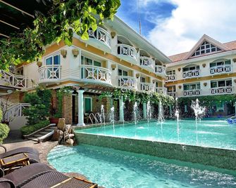 Boracay Mandarin Island Hotel - בורקאי - בריכה