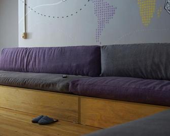 Riverside Hostel-New - Irkutsk - Olohuone
