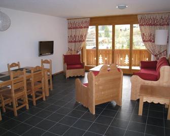Thermes Parc les Bains du Val d'Illiez - Val-d'Illiez - Living room