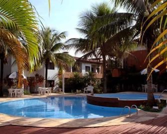 Pousada Larimor - São Sebastião - Pool