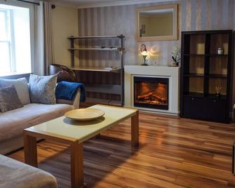 Lochside Apartment - Inveraray - Obývací pokoj