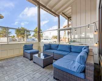 Edgewater Inn and Suites, an Ascend Collection Hotel - Coos Bay - Balcone