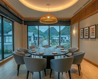 Hilton Quang Hanh Onsen Resort - Ha Long - Restaurant