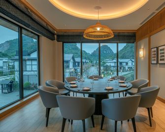 Hilton Quang Hanh Onsen Resort - Ha Long - Restaurant