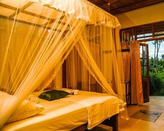 Milkyway Holiday Resort - Unawatuna - Bedroom